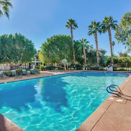 Pima Inn Suites At Talking Stick Scottsdale Exterior photo