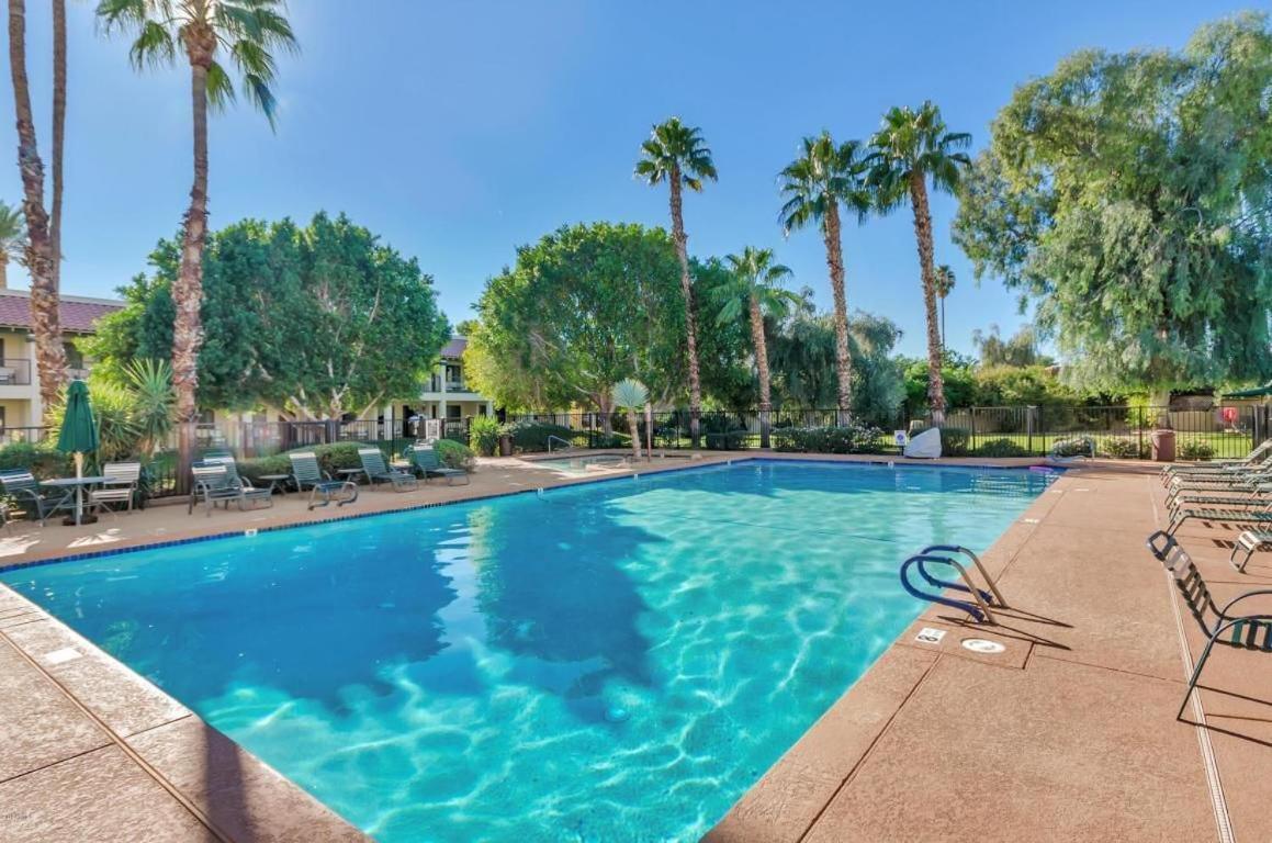 Pima Inn Suites At Talking Stick Scottsdale Exterior photo